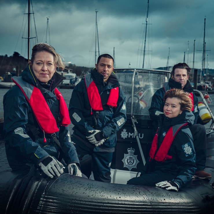 Kann ich das? Annika (Nicola Walker, l.) leitet das Mordkommissionsteam der Marine. 