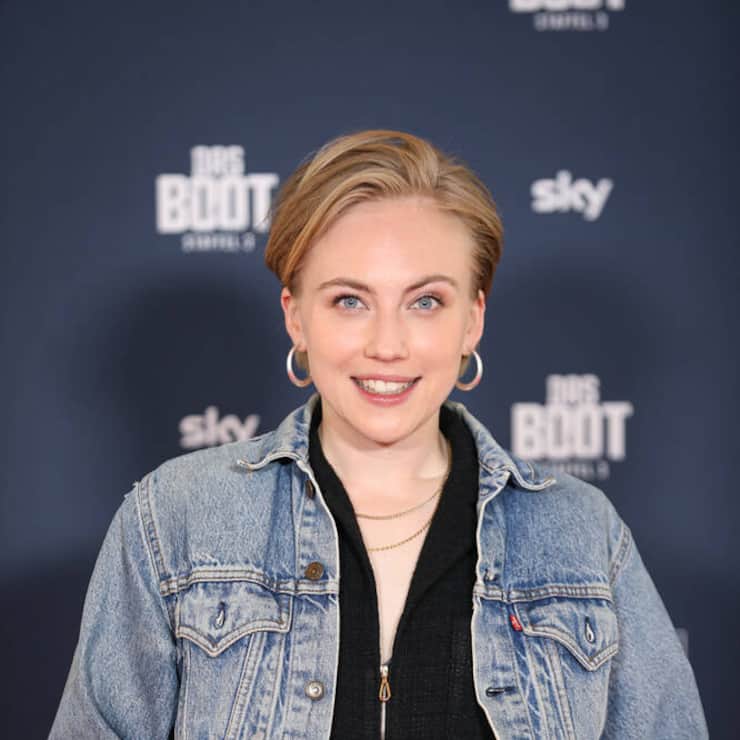 FOTOCALL - DAS BOOT - STAFFEL DREI im Hilton Berlin Hotel in Berlin Elisa Schlott Darstellerin Greta Nussmeier FOTOCALL - DAS BOOT - STAFFEL DREI im Hilton Berlin Hotel in Berlin *** PHOTOCALL THE BOAT SEASON THREE at the Hilton Berlin Hotel in Berlin Elisa Schlott actress Greta Nussmeier PHOTOCALL THE BOAT SEASON THREE at the Hilton Berlin Hotel in Berlin Copyright: xEventpressx