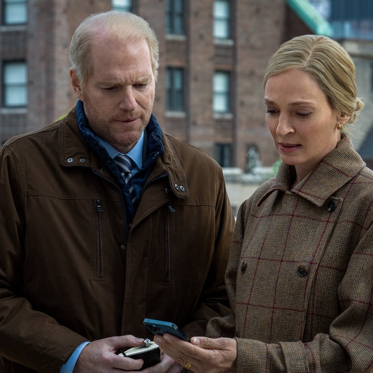Noah Emmerich und Uma Thurman in «Suspicion».
