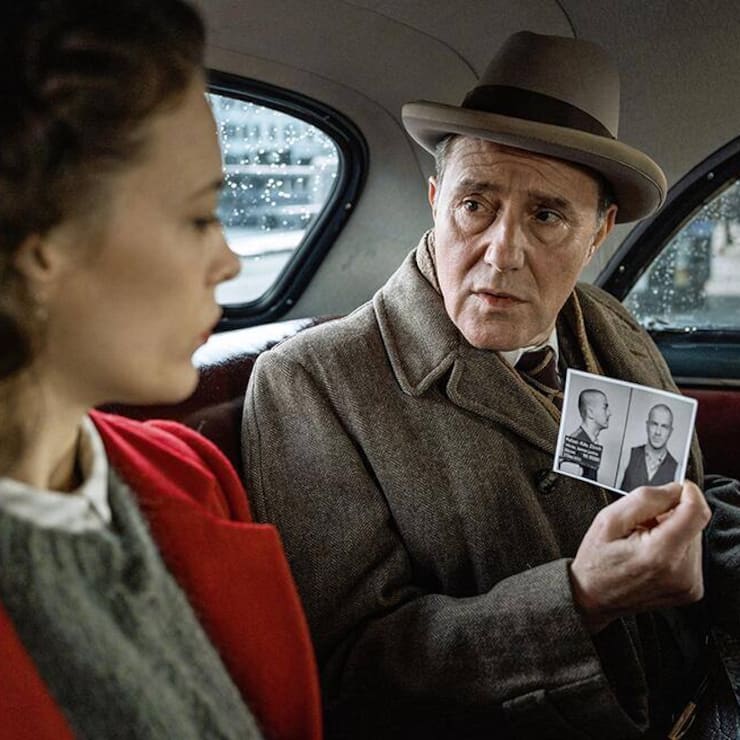 Kino – «Stiller»: Whites Verteidiger (Kurt) möchte, dass Stillers Ex-Frau (Paula Beer) White besucht.