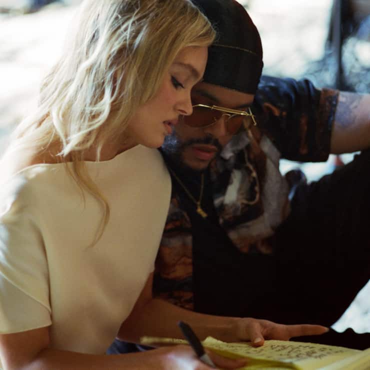 Jocelyn (Lily-Rose Depp) fühlt sich zu Tedros (The Weeknd) hingezogen.