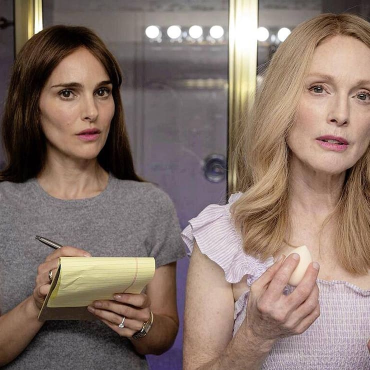 Kino – «May December»: Schauspielerin Elizabeth (Portman, l.) soll in einem Film Gracie (Moore) spielen.