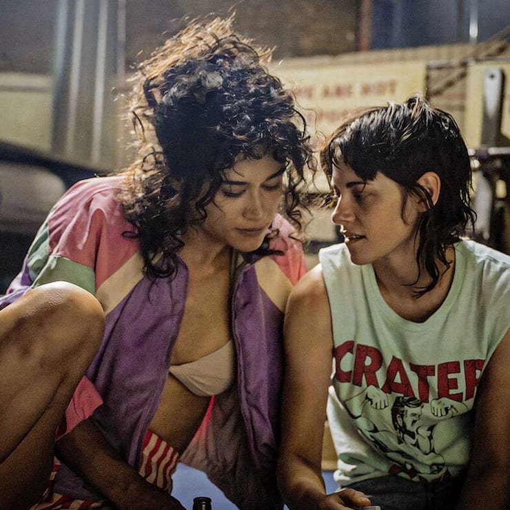 Amour fou: Lou (Kristen Stewart, r.) und Bodybuilderin Jackie (Katy O’Brian).