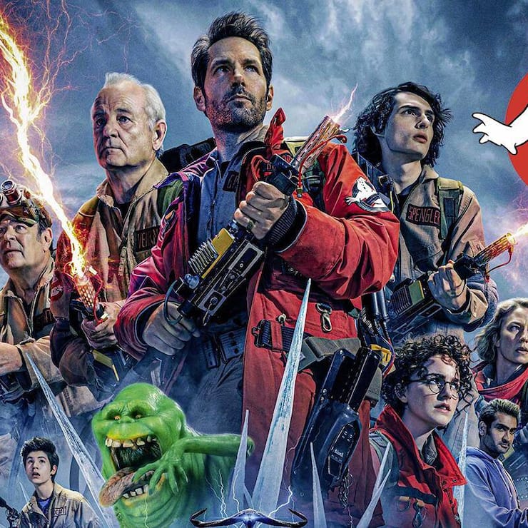 Kino – «Ghostbuster: Frozen Empire»: Gary (Rudd, M.), Ray (Aykroyd, 2. v. l.), Peter (Murray) und Co. fackeln wieder Geister ab.