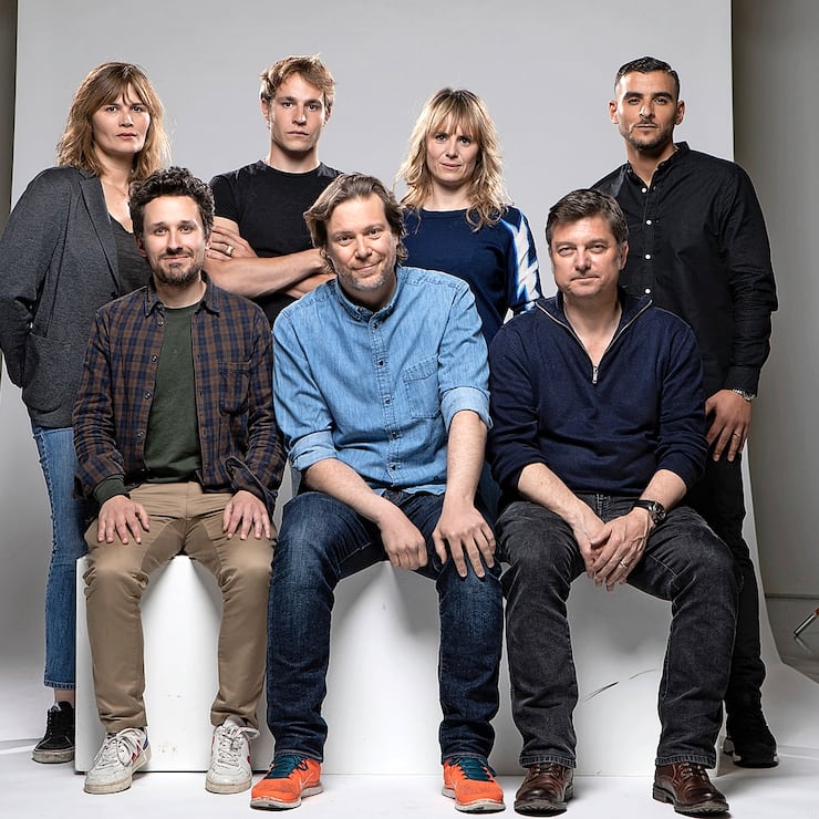 Assis devant: Alexis Barqueiro (Gaumont), Pierre Monnard (réalisateur), Philippe Coeytaux (AKKA) Debout derrière: Marina Hands, Cyril Metzger, Anna Pieri et Sofiane Zermani