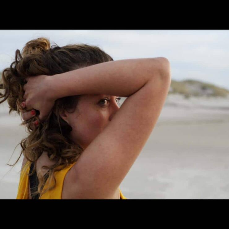 «Schwarze Insel»: Helena (Alice Dwyer)