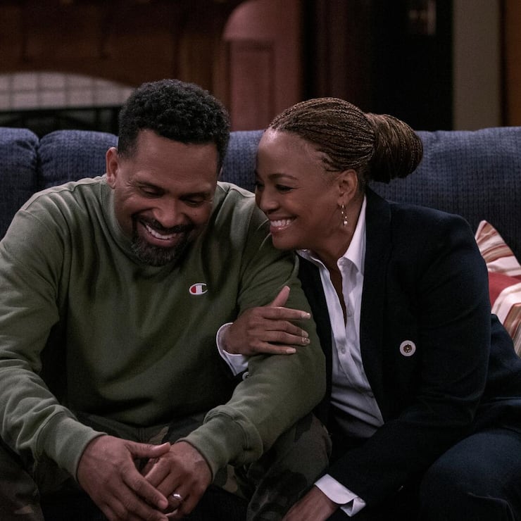 THE UPSHAWS: MIKE EPPS als BENNIE and KIM FIELDS als REGINA