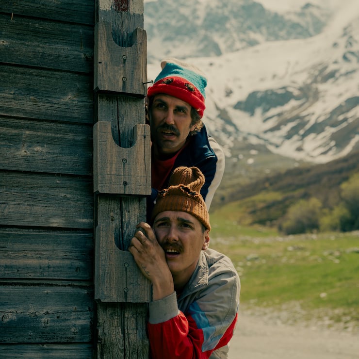Total unauffällig: Bax (David Constantin) und Primin (Dragan Vujic) auf der Pirsch. 