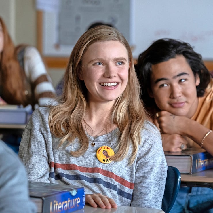 Moxie. Hadley Robinson as Vivian, Nico Hiraga as Seth in Moxie. Cr Colleen Hayes/NETFLIX ?? 2020