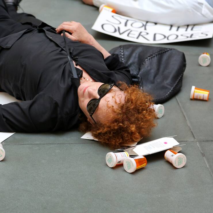 Fotografin Nan Goldin kämpft in «All The Beauty And The Bloodshed» gegen die Profiteure der Opioidsucht.  