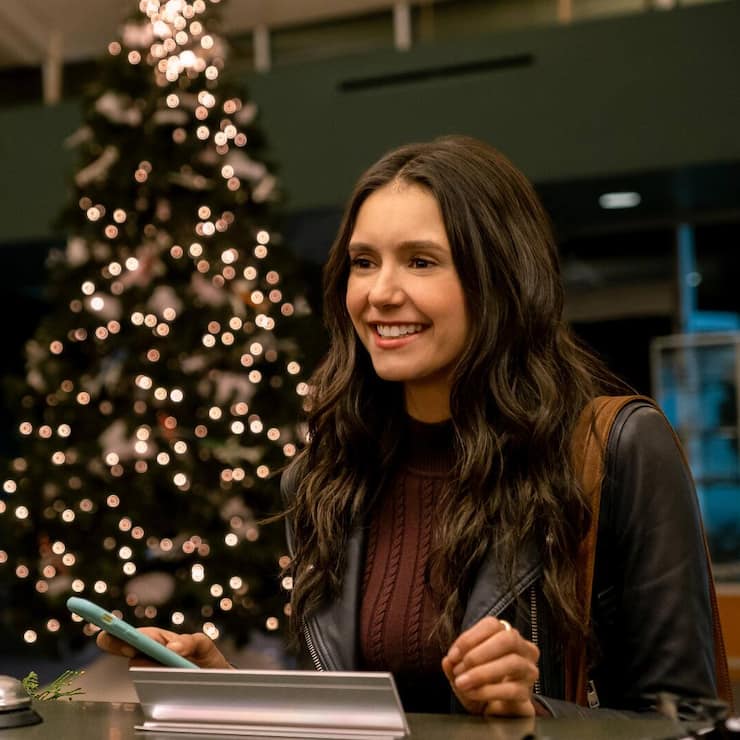 Nina Dobrev in «Love Hard»