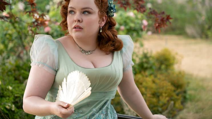 Bei Penelope (Nicola Coughlan) rumort es unter dem Rüschenrock.