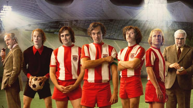 Robert Schwan (Maximilian Brückner), Sepp Maier (Paul Wellenhof), Gerd Müller (Markus Krojer), Franz Beckenbauer (Moritz Lehmann), Paul Breitner (Jan-David Bürger), Uli Hoeness (Max Hubacher, v.l.).