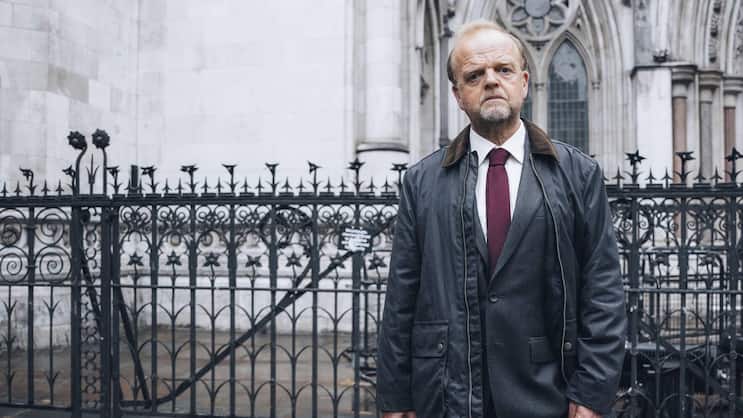Filialleiter Alan Bates (Toby Jones) sagt der britischen Post zu Recht den Kampf an.