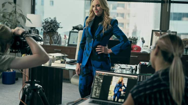 Nimmt die Gabe als erste Politikerin richtig ernst: Margot (Toni Collette) in «The Power».