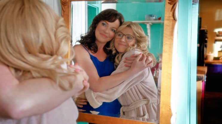 Wir halten zusammen Tully (Katherine Heigl, l.) und Kate (Sarah Chalke).
