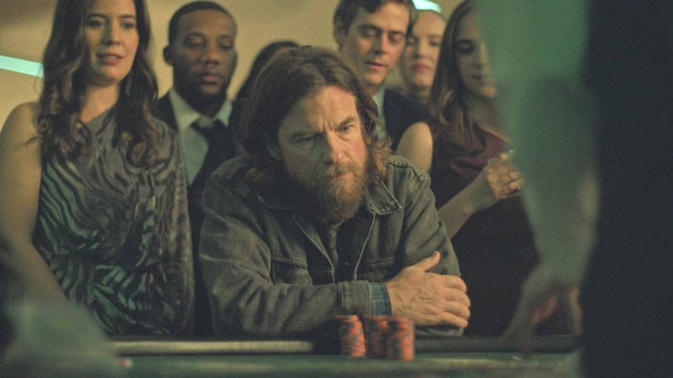Vince (Jason Bateman) schuldet einem Kredithai 140'000 Dollar.