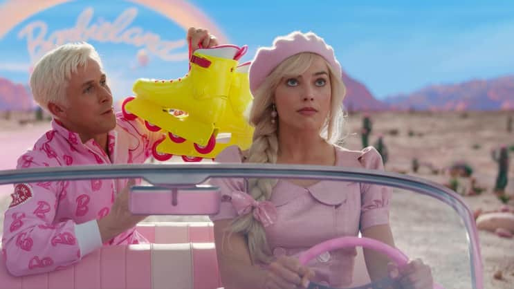Vom Barbieland ins La La Land: Ken (Ryan Gosling) und Barbie (Margot Robbie) brechen in die Realität auf.