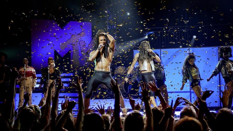 Milli Vanilli treten bei der Grammy-Verleihung auf, mit Playback.