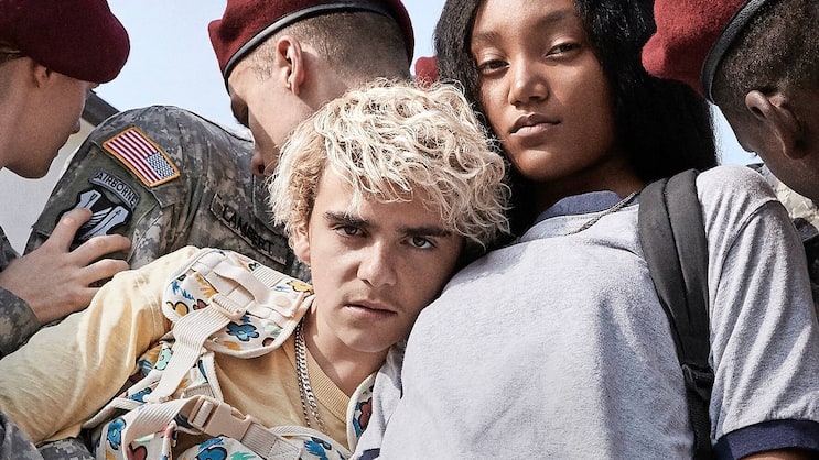 Homo oder Hetero? Fraser (Jack Dylan Grazer, l.) wird von Emotionen überwältigt.