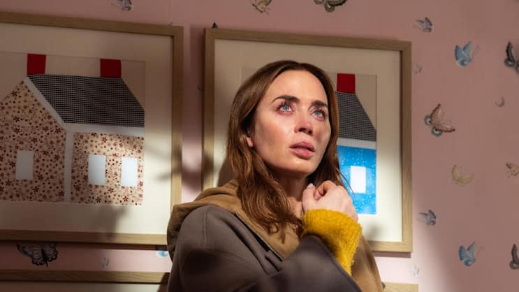 TV-Wetterfee Margaret (Emily Blunt) empfängt ganz eigenartige Schwingungen.