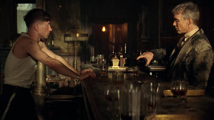 Shelbys unter sich: Duke (Barry Keoghan, l.) und Tommy (Cillian Murphy).