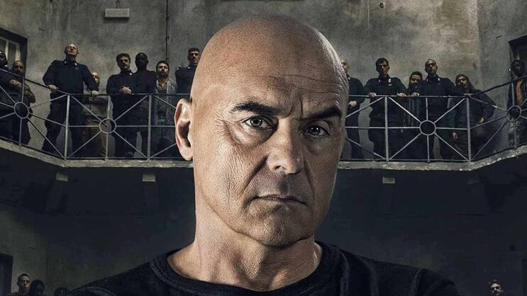Gefängnisdirektor Bruno Testori (Luca Zingaretti) auf Mörderjagd.
