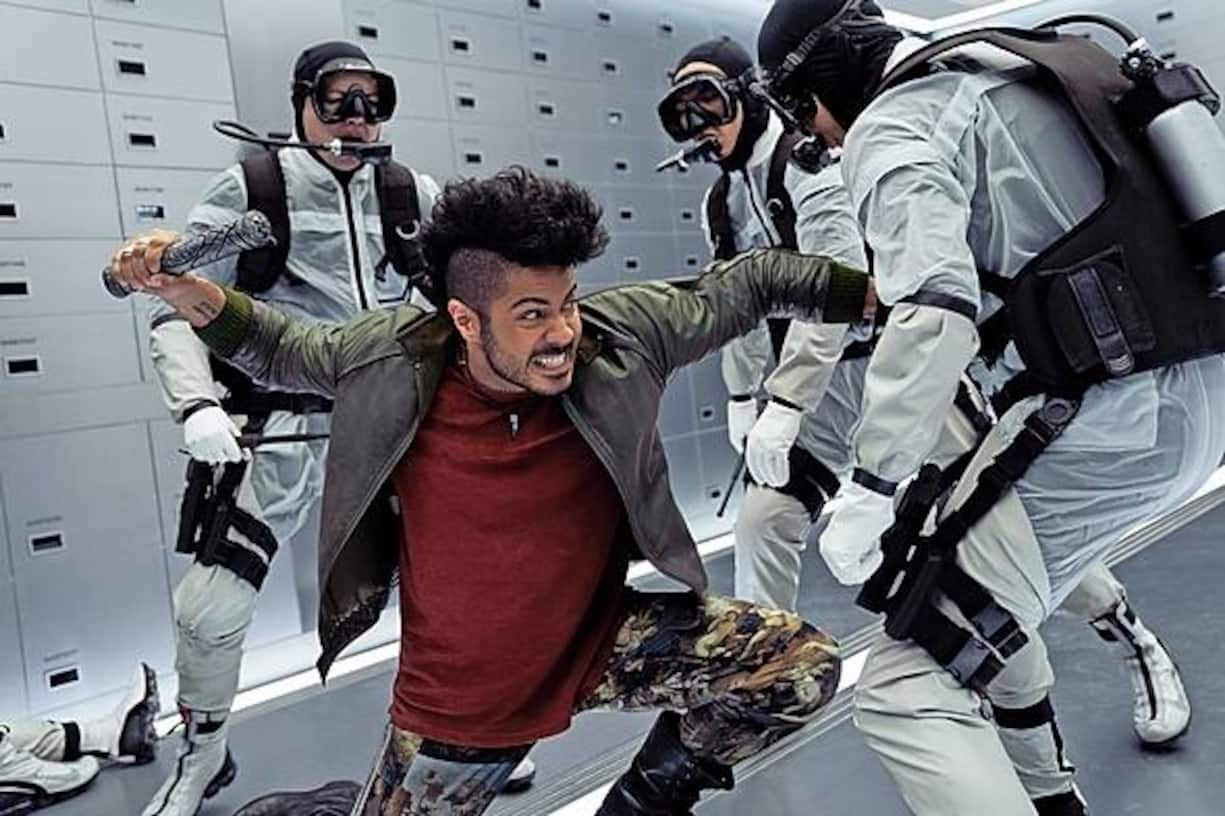 JUPITER'S LEGACY (L-R) IAN QUINLAN as HUTCH in episode 8 of JUPITER'S LEGACY. Cr. MARNI GROSSMAN/NETFLIX Â© 2020