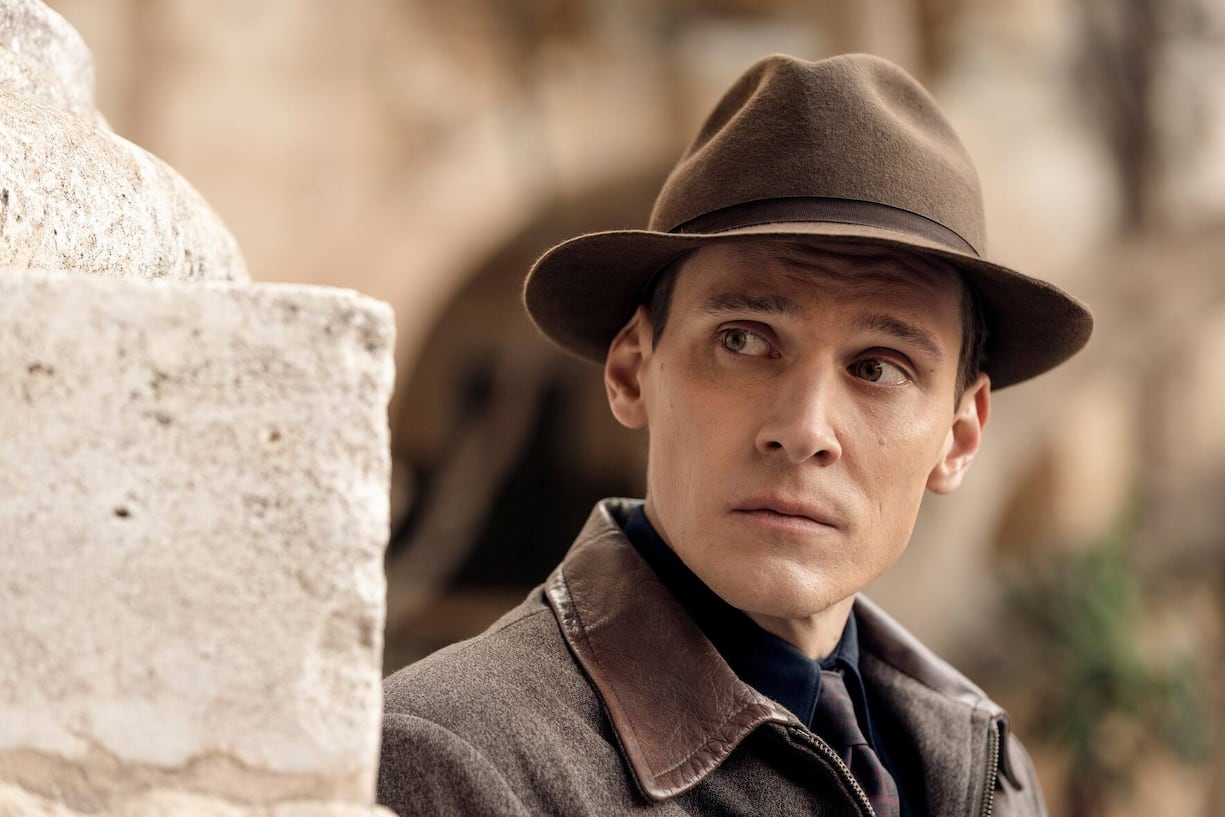 Rick Okon als Klaus Hoffmann