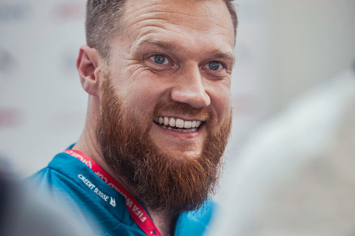 Simon Helbling