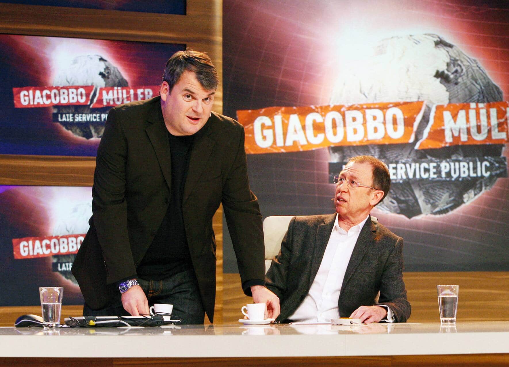 2008 mit Viktor Giacobbo in der  Late-Night-Show «Giacobbo/Müller».