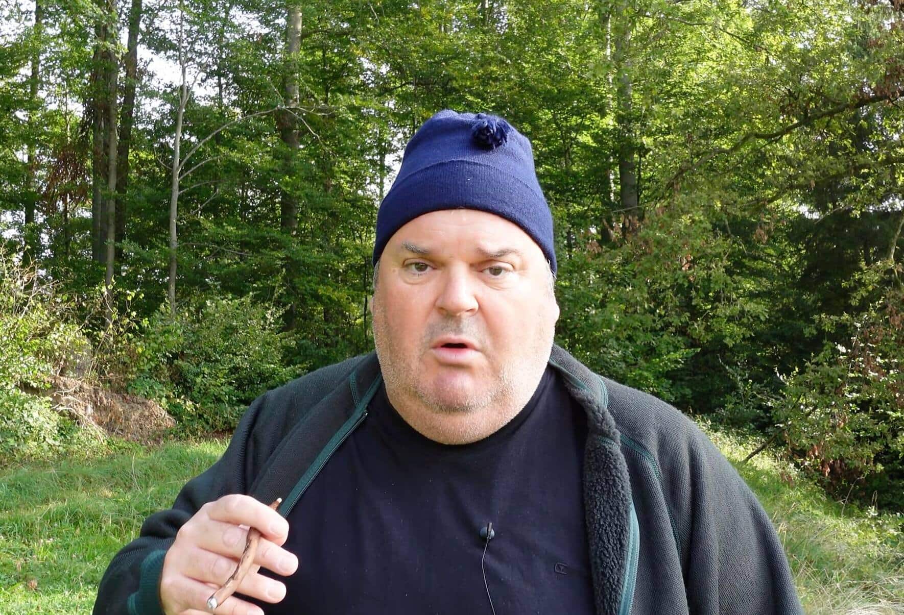 Mike Müller trat während Corona als Bauer Wermelinger auf Youtube auf.