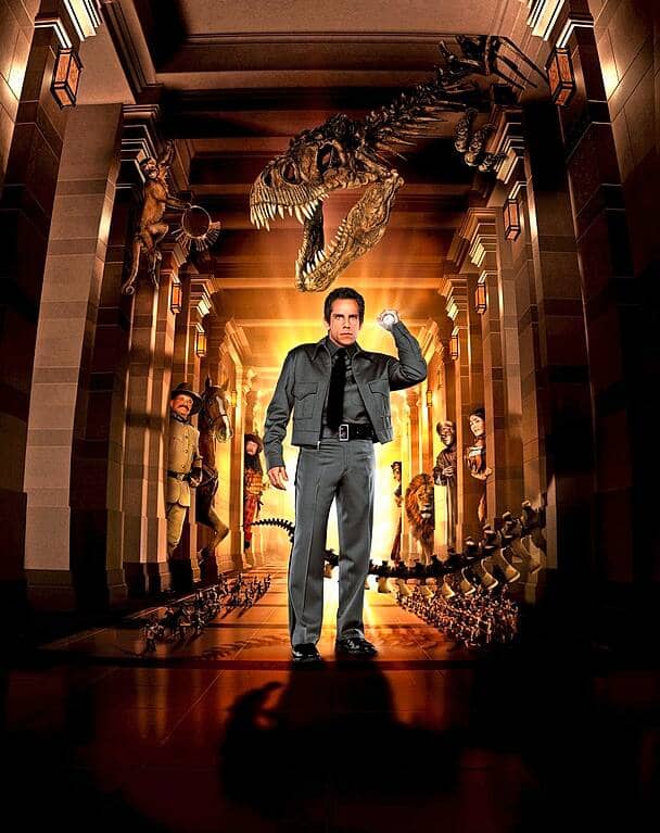 Larry (Ben Stiller) wird als neuer NachtwÃ¤chter im New Yorker Museum Of National History eingestellt. Was die Sache verkompliziert: In der Nacht erwacht das Inventar des Museums durch einen Ã¤gyptischen Fluch zum Leben und will gebÃ¤ndigt werden - denn ohne eine ordnende Hand macht jeder, was er will...