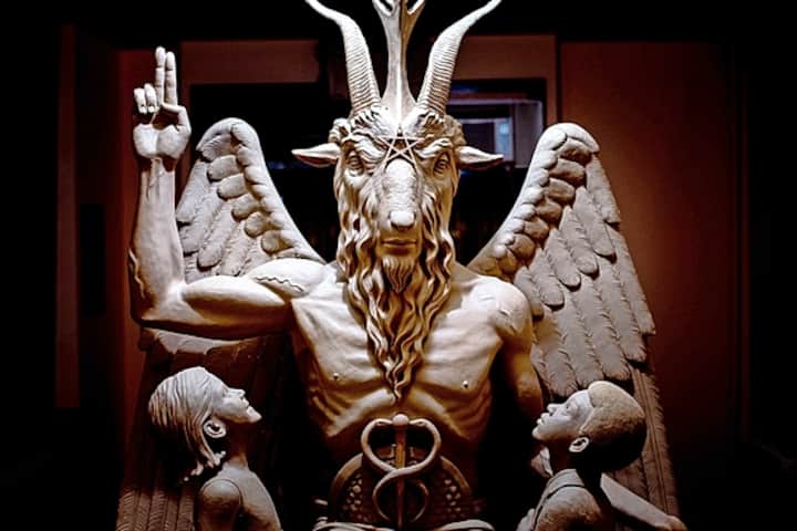 Baphomet-StatueÂ  Â©ZVG