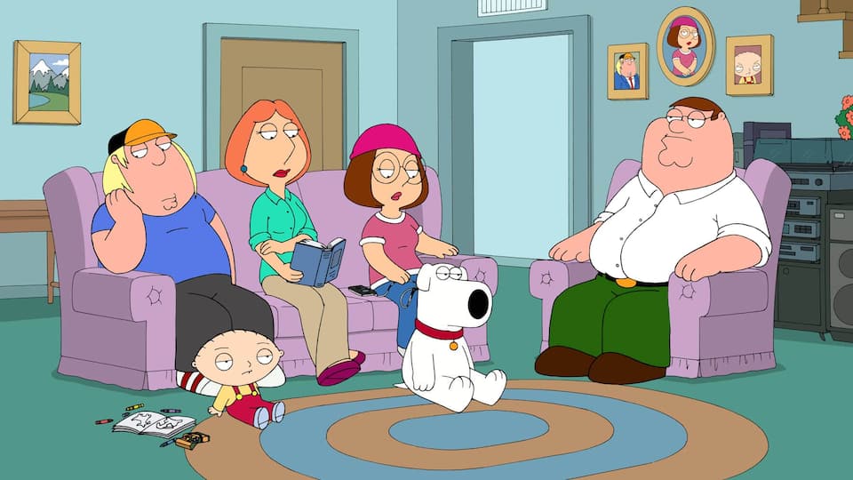 Serie Family Guy, von links: Chris Griffin, Stewie Griffin, Lois Griffin, Meg Griffin, Brian the dog, Peter Griffin
